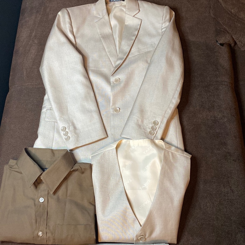 Tasio boys suit set